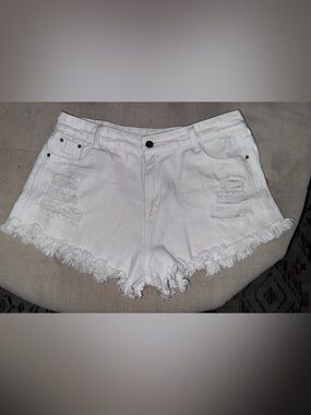 SHEIN White Frayed Distressed Denim Shorts